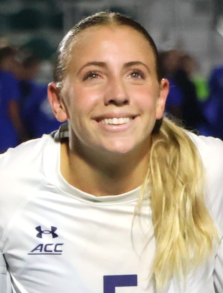 Carolyn Lisette Calzada