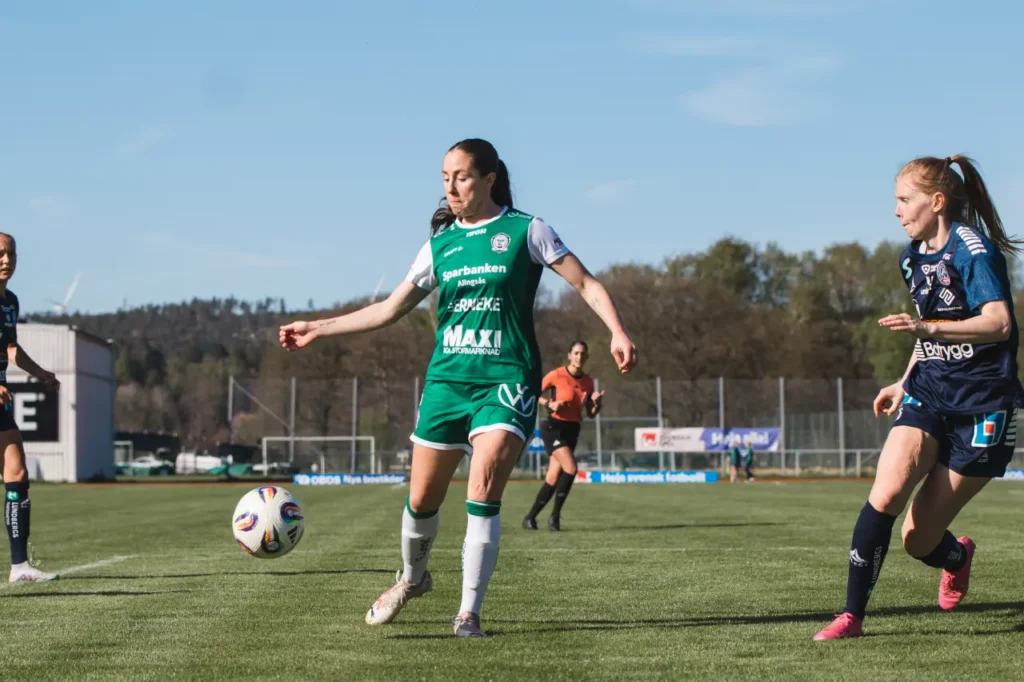 Damallsvenskan: Malmö and AIK strike hard as the title race heats up