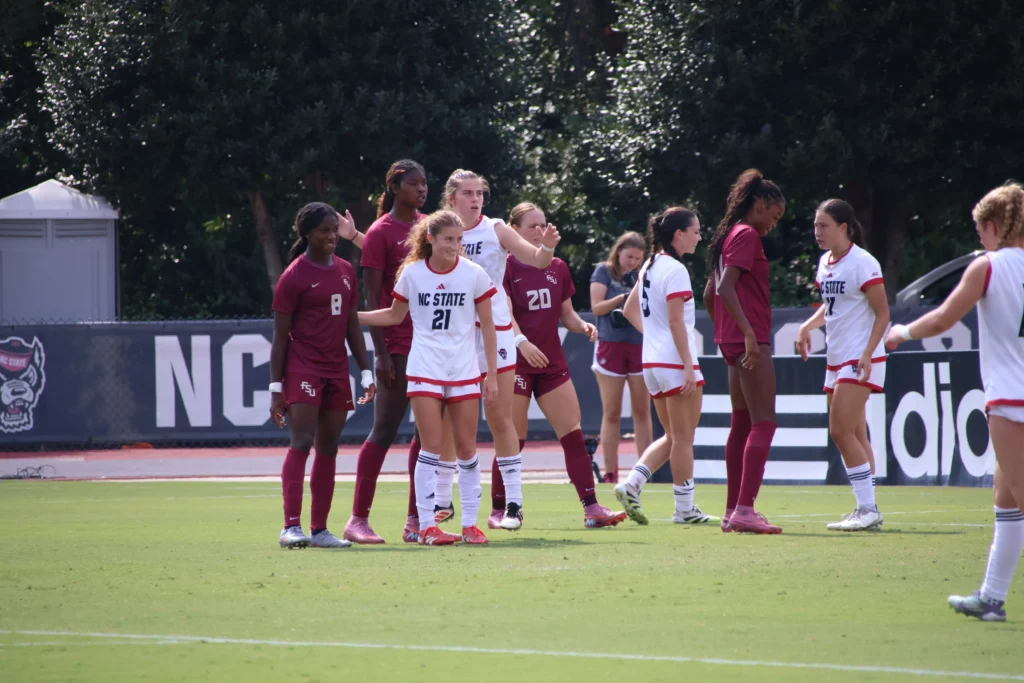 Florida State Seminoles with their 5th NCAA Women’s College Cup title