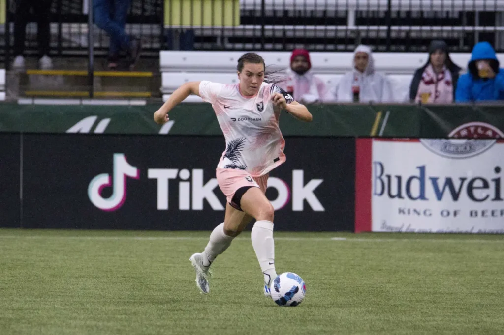 Frauen-Bundesliga Summer Transfer Window: Reinforcements and Context Ahead of the 2025/26 Season