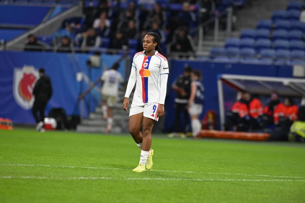 Lyon Show No Mercy, Tight Race Behind the Leader. Arkema Première Ligue After Round 11