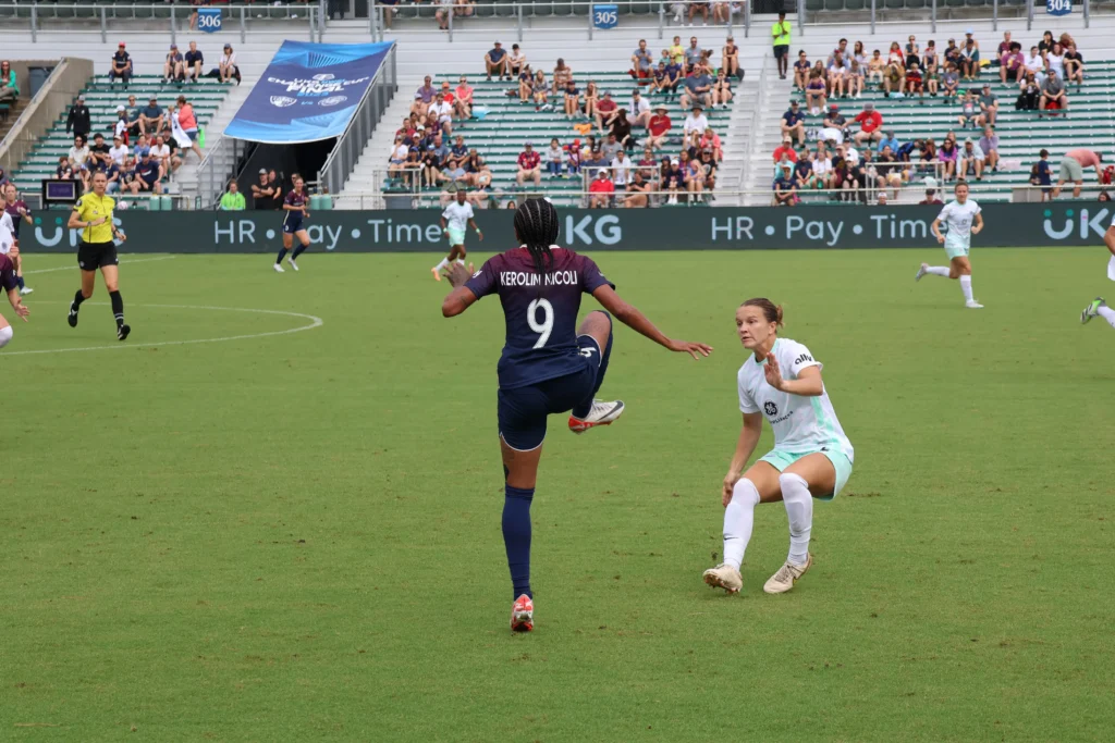 Why Are NWSL Stadiums Emptying Out – A Warning for the League?