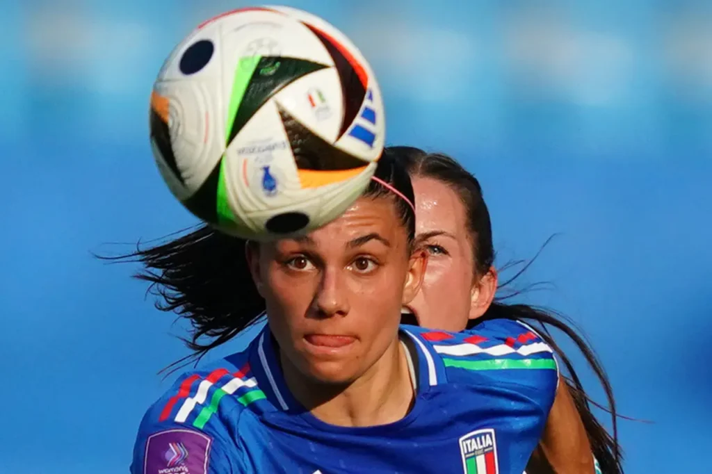 Women’s Training Based on a Lie?