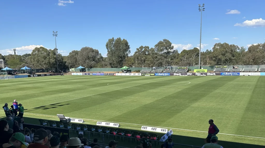 Record Attendance at McKellar Park! Melbourne Victory Advances After a Convincing 3–1 Win Over Canberra United