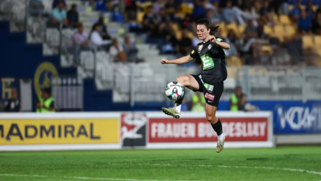 Round 17 ADMIRAL Frauen Bundesliga