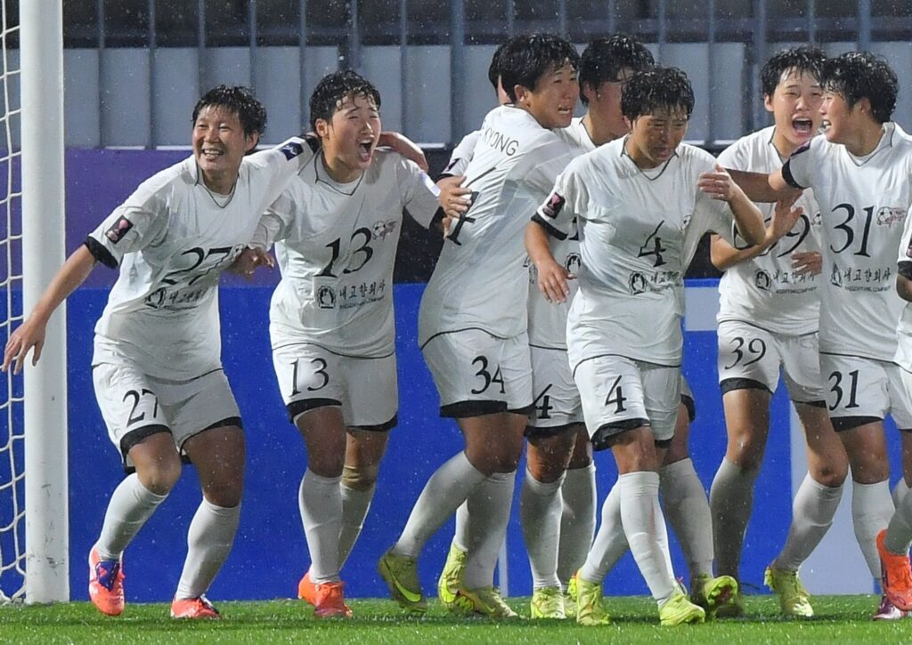 Naegohyang 2-1 Suwon: North Korean Club Reaches AWCL Final in Suwon Rain
